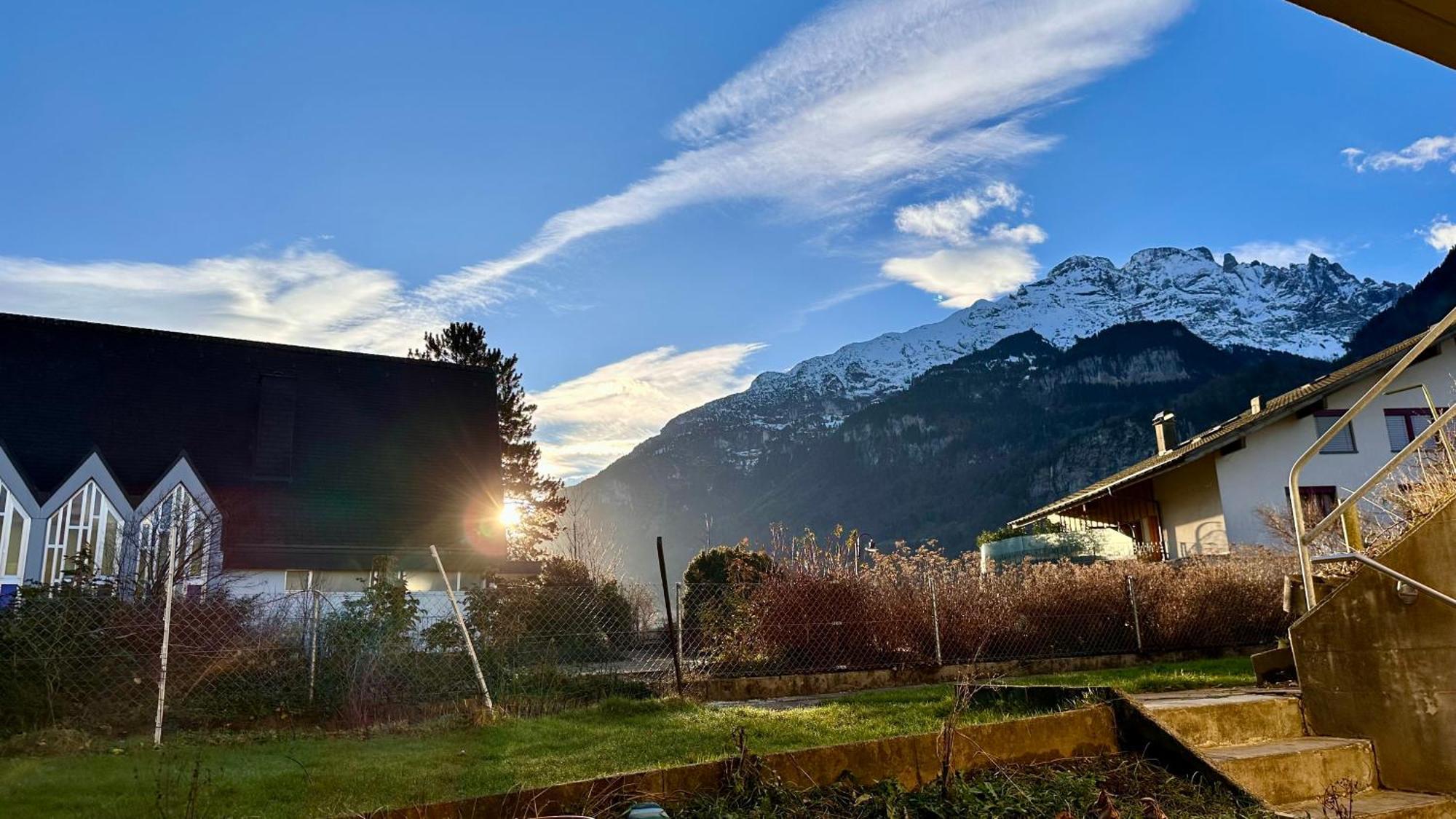 Unique Retreat With Sauna And Scenic View Meiringen Kültér fotó